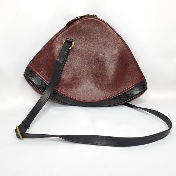 Vintage Triangular Leather Crossbody Purse Burgundy Red Black Bar Harbor Classic - Picture 1 of 11